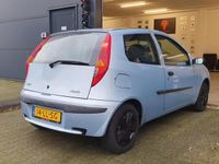 tweedehands Fiat Punto 1.2 Sound | NAP / AIRCO / BLUETOOTH / RESERVEBAND / EXTRA SET / DISTRIBUTIE VERVANGEN / 2 SLEUTELS / NWE APK + BEURT !