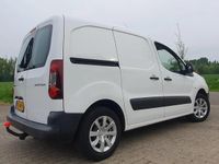 tweedehands Peugeot Partner 1.6 VTi Benzine 3-Zits met Slechts 61000 km ! !