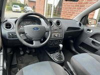 tweedehands Ford Fiesta 1.3-8V Futura