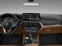 Occasion BMW 530e Luxury Line 292 PK (214 kW) 2021 Wit Stationwagen