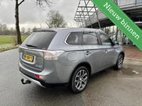 Occasion Mitsubishi Outlander P-HEV Instyle 121 PK (88 kW) 2017 Grijs SUV
