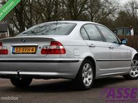 tweedehands BMW 320 3-SERIE i Lifestyle Edition