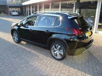 tweedehands Peugeot 2008 1.2 PureTech Blue Lease Allure