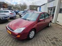 Occasion Ford Focus Ghia 101 PK (74 kW) 2000 Rood (metallic) Sedan
