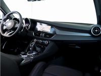 tweedehands Alfa Romeo Giulia 2.0T Sprint | Veloce interieur | Adaptief CC | Sch