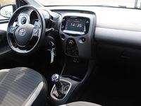 Occasion Toyota Aygo X-play 74 PK (54 kW) 2020 Wit Hatchback