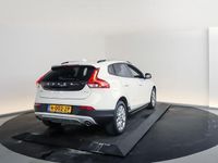 tweedehands Volvo V40 CC T3 Polar+ Luxury | Panoramadak | Parkeercamera | Harman Kardon | Keyless