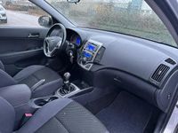 tweedehands Hyundai i30 CW 1.4i i-Motion