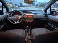 tweedehands Toyota Yaris 1.0 VVT-i Now - LAGE KM - Airco-Cruise-NAP-APK