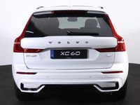 tweedehands Volvo XC60 Recharge T6 AWD Inscription Exclusive - Panorama/schuifdak - IntelliSafe Assist - Harman/Kardon audio - Adaptieve LED koplampen - Parkeercamera achter - Verwarmde voorstoelen, stuur & achterbank - Parkeersensoren voor & achter - Draadloze tel.