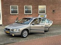 tweedehands Volvo S60 2.4 Edition / DEALER ONDERHOUDEN / NETTE AUTO / LEDER INTR