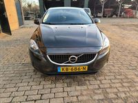 Occasion Volvo V40 120 PK (88 kW) 2016 Zwart MPV