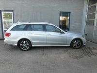 Occasion Mercedes E220 Ambition 170 PK (125 kW) 2015 Grijs, metallic lak Stationwagen