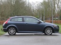 tweedehands Volvo C30 1.6 Kinetic SPORT / *** YOUNGTIMER *** Airco met climate control / Sportvelgen / Achterspoiler / Audio systeem