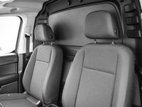 tweedehands VW Caddy Cargo 2.0 Tdi 75pk Trend | Airco | Cruise Control | P-Sensoren | Tussenschot | Trekhaak | Betimmering | Garantie t/m 20-12-2026 of 100.000km