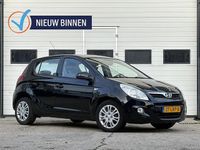 Occasion Hyundai i20 Dynamiq 101 PK (74 kW) 2010 Zwart (metallic) Hatchback