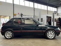 tweedehands Peugeot 205 1.9 GTI geheel gespoten, nieuw interieur