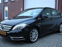 Occasion Mercedes B180 Ambition 122 PK (89 kW) 2012 Zwart MPV
