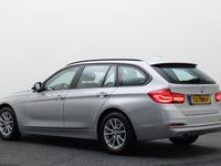 Occasion BMW 318 Executive 136 PK (100 kW) 2018 Grijs Stationwagen