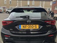 Occasion Infiniti Q30 Sport Tech 211 PK (155 kW) 2017 Zwart MPV