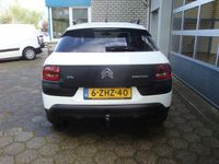 tweedehands Citroën C4 Cactus 1.2 e-VTi Shine / Trekhaak / Panoramadak