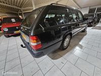 Occasion Mercedes E230 132 PK (97 kW) 1986 Zwart Sedan