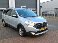 Occasion Dacia Lodgy Stepway 131 PK (96 kW) 2020 Grijs MPV