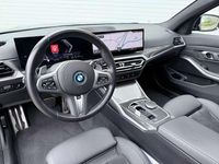 Occasion BMW 330e M Sport 292 PK (214 kW) 2022 Zwart (metallic) Stationwagen