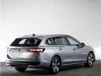 tweedehands VW Passat Variant 1.5 eTSI 150 PK DSG Business | IQ.Light | Stuur- e