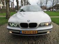 tweedehands BMW 523 5-SERIE i Executive Automaat Ecc Cruisecontrol Pdc 18 Inch Breedset Lm***Youngtimer****NL Auto***