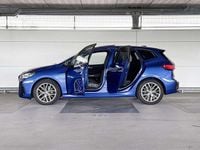 Occasion BMW 218 Active Tourer Comfort Edition 136 PK (100 kW) 2024 Blauw MPV