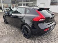 Occasion Volvo V40 Dynamic 152 PK (111 kW) 2019 Zwart (metallic) Hatchback