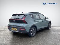 tweedehands Hyundai Bayon 1.0 T-GDI Comfort | Apple Carplay/Android Auto | Camera | Cruise Control | Airco | DAB | Park. Sensor | Digitaal Instrumentenpaneel | 16'' Velgen | Rijklaarprijs!