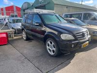 tweedehands Mercedes ML400 CDI / EXPORT / ONLY FOR PARTS !! GEAR BOX ENGINE O