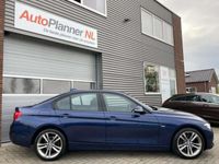 tweedehands BMW 330 330 3-serie i xDrive Sport! Head-Up! Navi! 1e Eigen