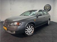 Occasion Nissan Almera Tekna 116 PK (85 kW) 2004 Grijs Hatchback