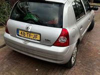 tweedehands Renault Clio 1.2-16V Community