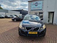 tweedehands Volvo XC60 2.4D Momentum LEER