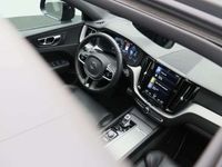tweedehands Volvo XC60 2.0 T8 Twin Engine AWD R-Design | PANORAMADAK | LE