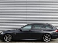 tweedehands BMW M550 5-SERIE TOURING XD / P.DAK / LEDER / 20 LM. / P.CAMERA