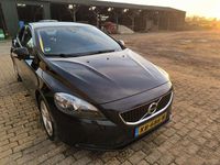 Occasion Volvo V40 120 PK (88 kW) 2016 Zwart MPV