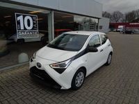 tweedehands Toyota Aygo 1.0 x-fun NLauto | Dealeronderhouden