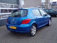 tweedehands Peugeot 307 2.0-16V Premium