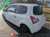 Occasion Renault Twingo Collection 75 PK (55 kW) 2012 Geel Hatchback