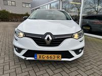 tweedehands Renault Mégane IV Estate 1.3 TCe Limited 50% deal 6.475,- ACTIE Trekhaak / Cruise / Navi / Clima / Telefoon