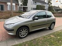 Occasion Peugeot 206 88 PK (64 kW) 2004 Grijs Hatchback