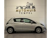 Occasion Toyota Yaris 75 PK (55 kW) 2013 Grijs Hatchback
