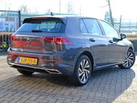 Occasion VW Golf VII Style 2021 Grijs (metallic) Hatchback