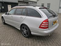 tweedehands Mercedes 320 C-KLASSE CombiAvantgarde