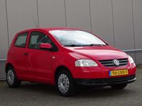 tweedehands VW Fox 1.2 Trendline airco org NL 2010 rood